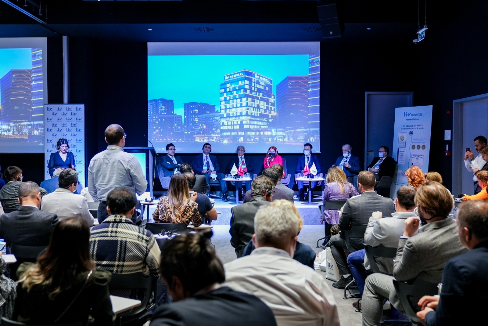 18 Ülkeden Nefroloji ve Ürolojinin Devleri Bir Araya Geldi