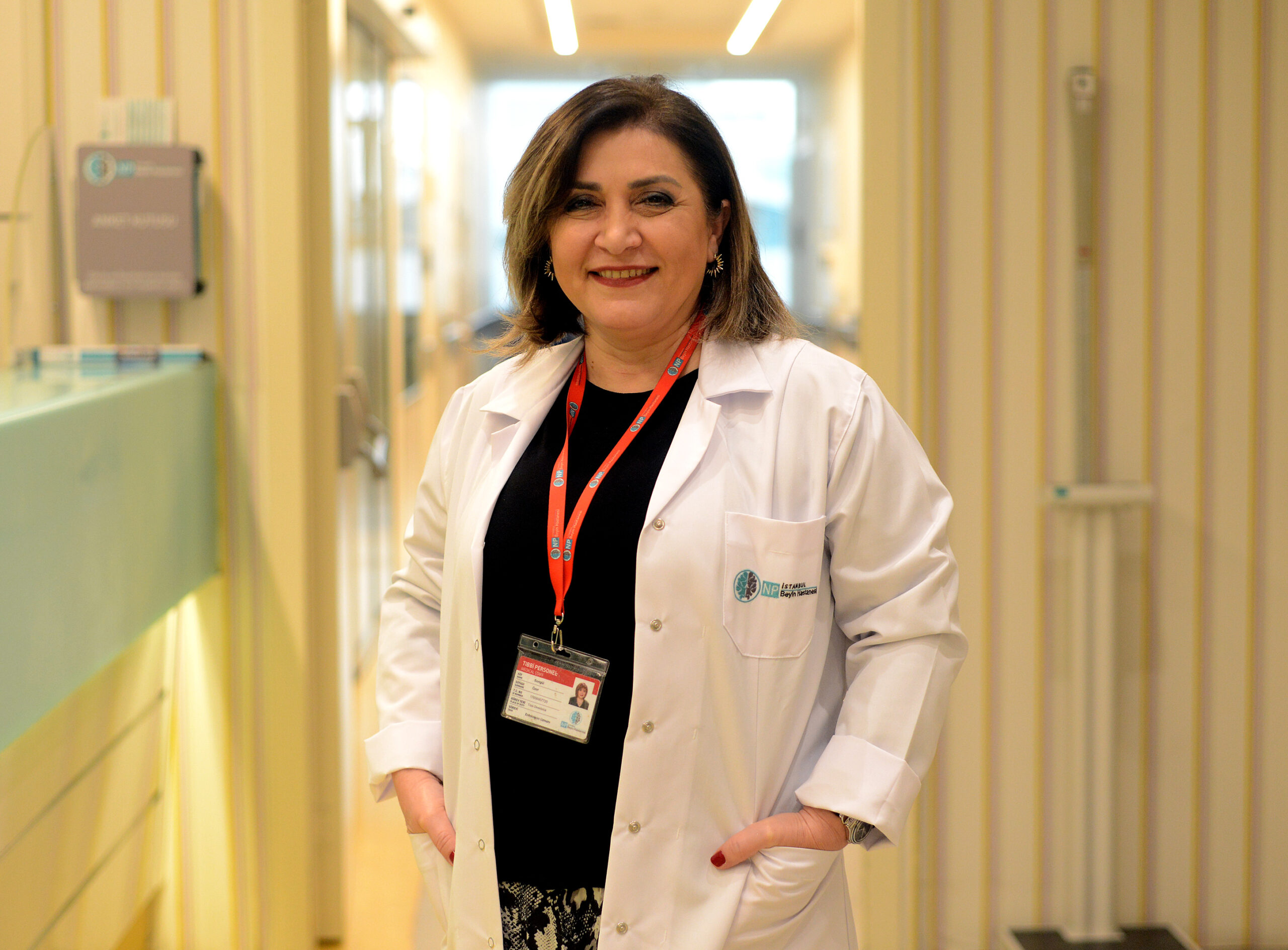 Maymun çiçeği virüsünde deri döküntüsü ve kas ağrıları