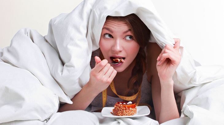 Duygusal açlık doyum değil pişmanlık getiriyor