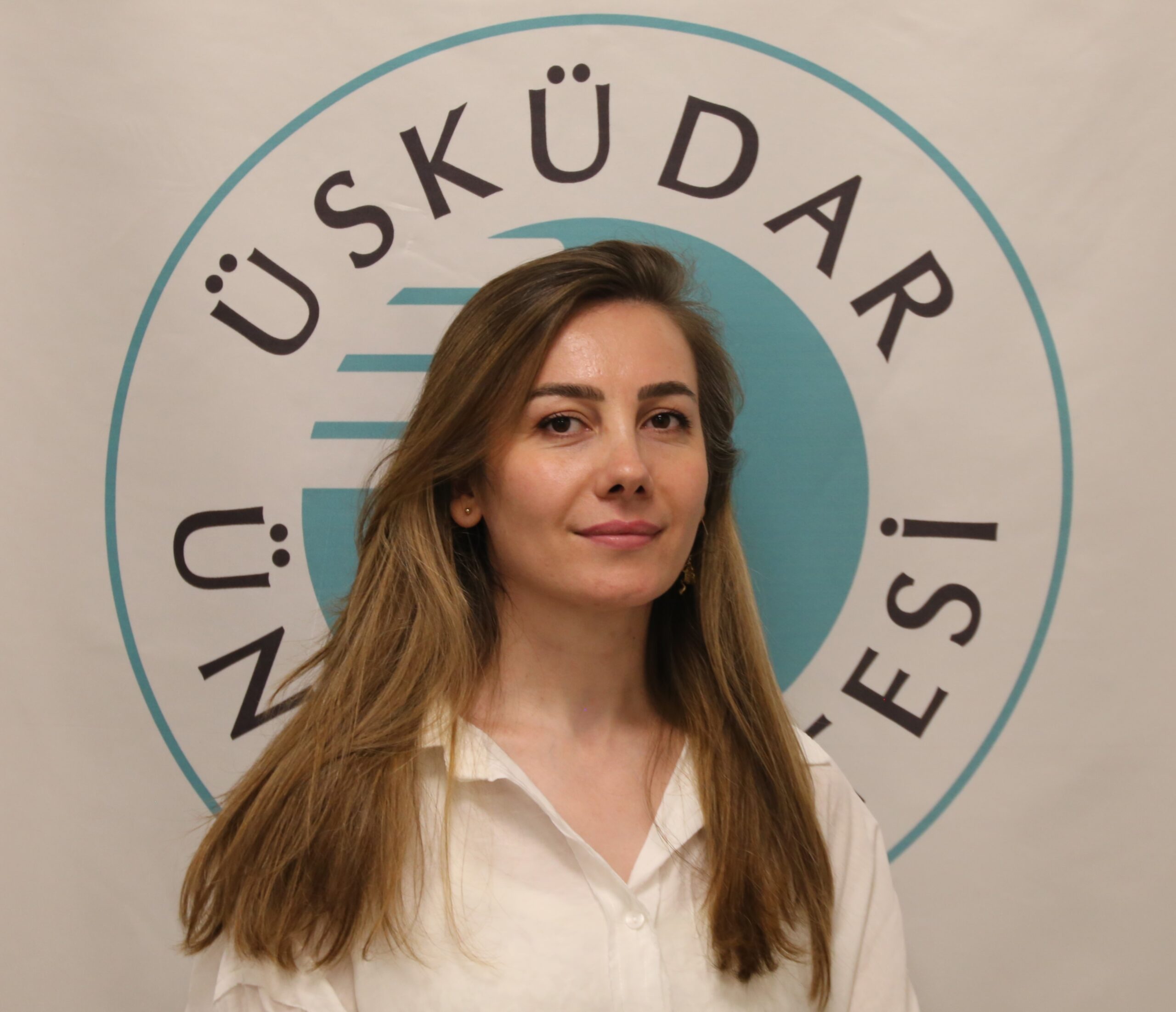 Takma tırnak ve kalıcı oje tırnak yapısını bozuyor!