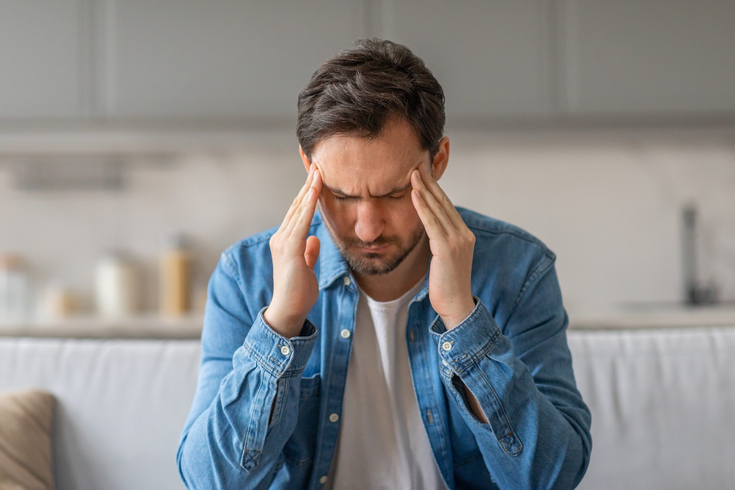 Mevsim Geçişlerinde Artan Baş Ağrılarına Dikkat!