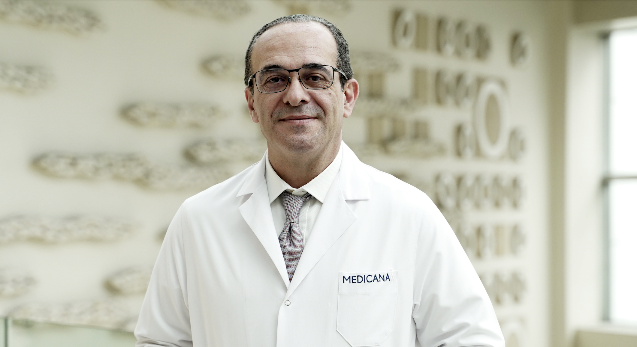 ENDOMETRİOZİS KADINLARIN YAŞAM KALİTESİNİ DERİNDEN ETKİLİYOR